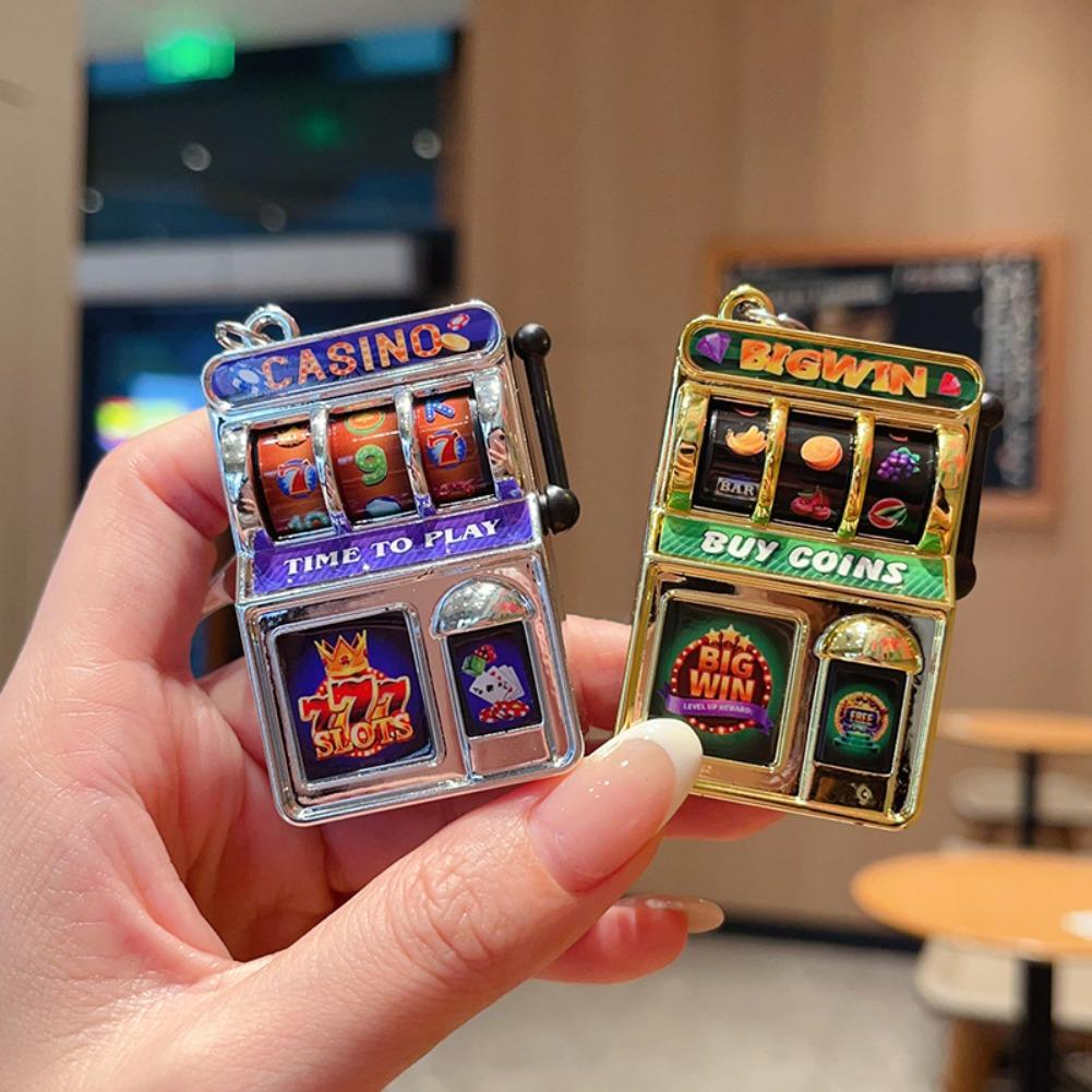Fashion Slot Machine Keychain  - Fruit Slot Machine 评论和价格