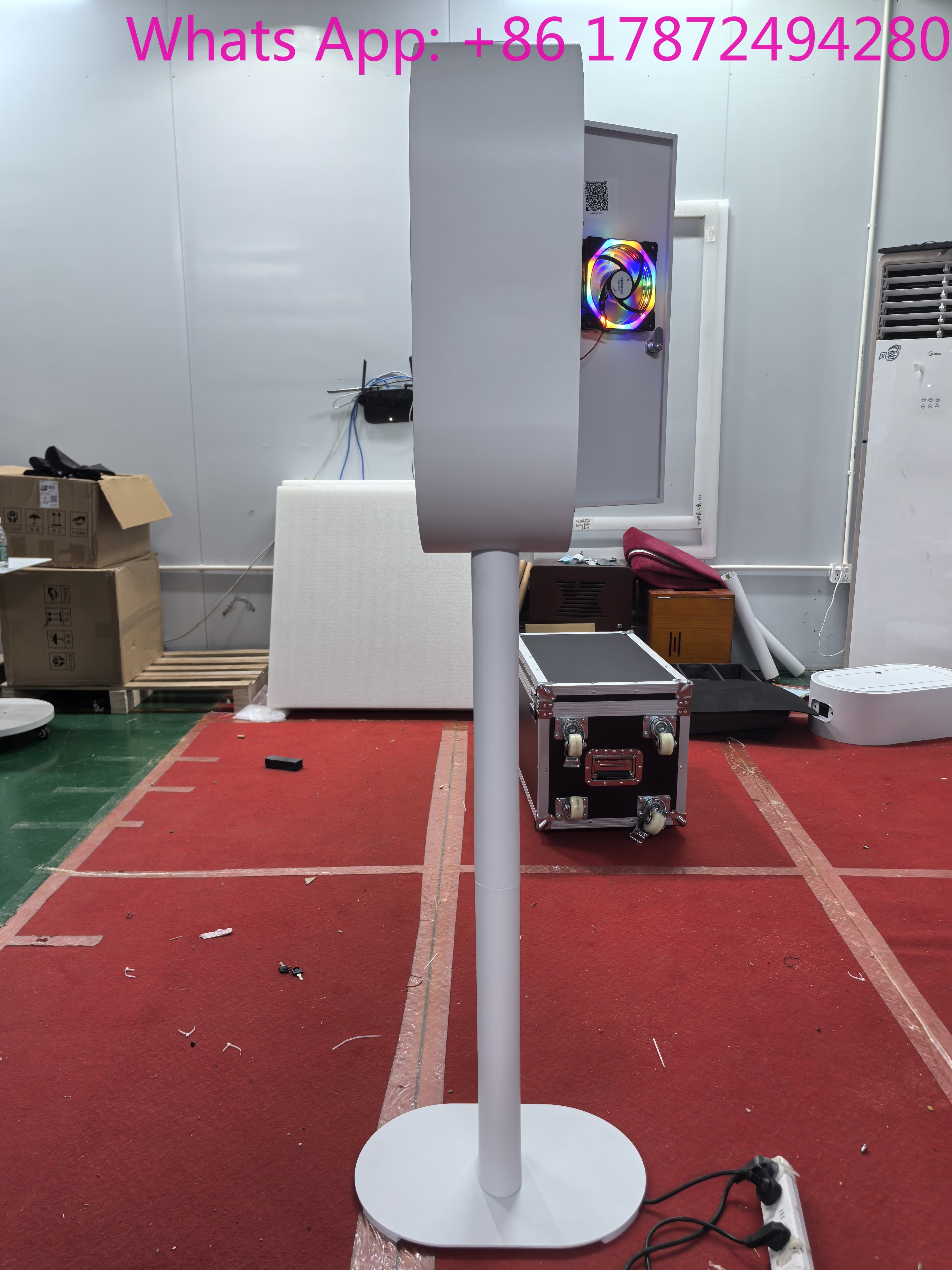 2025 New Style Salsa DSLR iPad - Photo Booth Machine 评论和价格